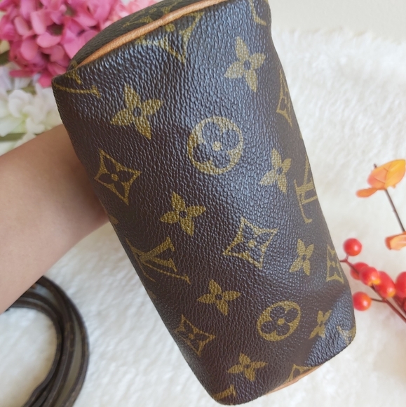 ‼️SOLD‼️ Louis Vuitton Mini Speedy with strap - Picture 4 of 16